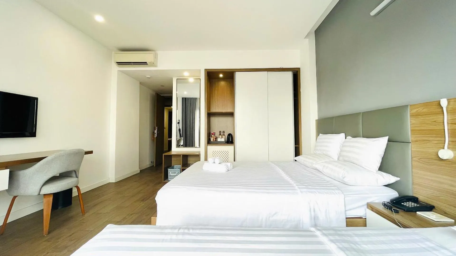 Royal Dragon Boutique Hotel Tan Binh Ho Chi Minh City Vietnam