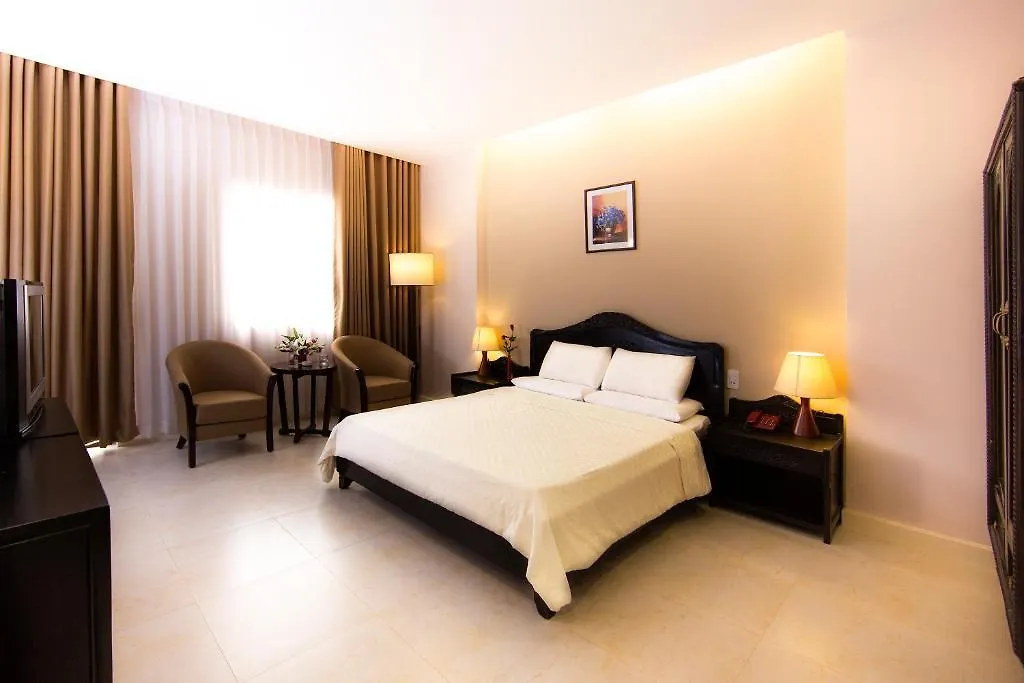 Royal Dragon Boutique Hotel Tan Binh Ho Chi Minh City 3*,  Vietnam