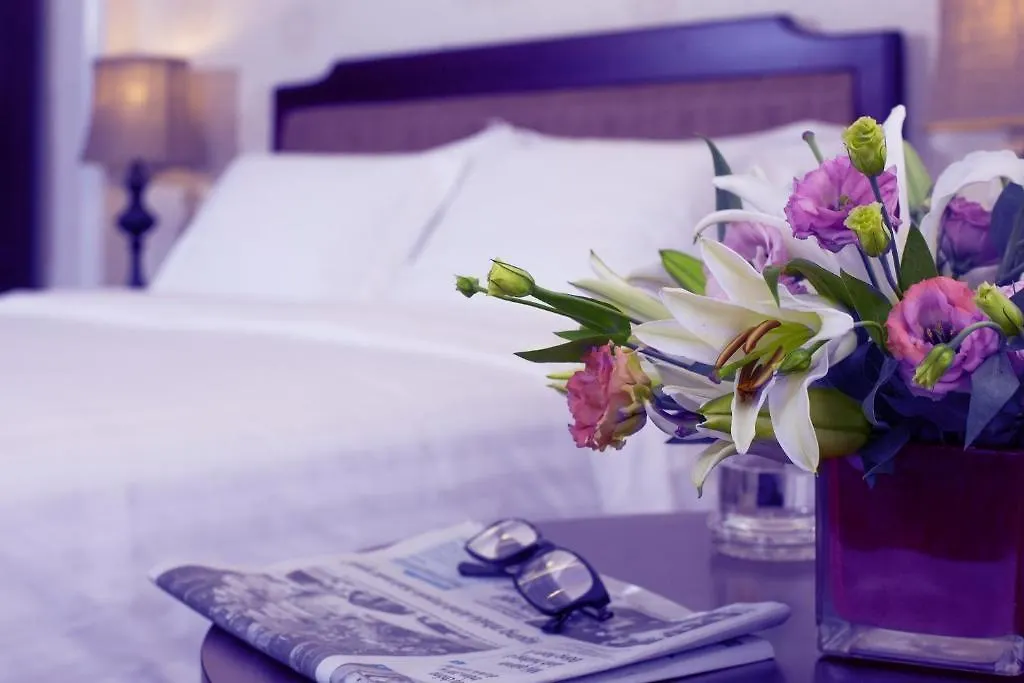 Royal Dragon Boutique Hotel Tan Binh Ho Chi Minh City 3*,
