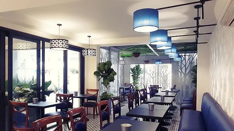 Royal Dragon Boutique Hotel Tan Binh Ho Chi Minh City