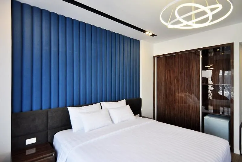 Royal Dragon Boutique Hotel Tan Binh Ho Chi Minh City